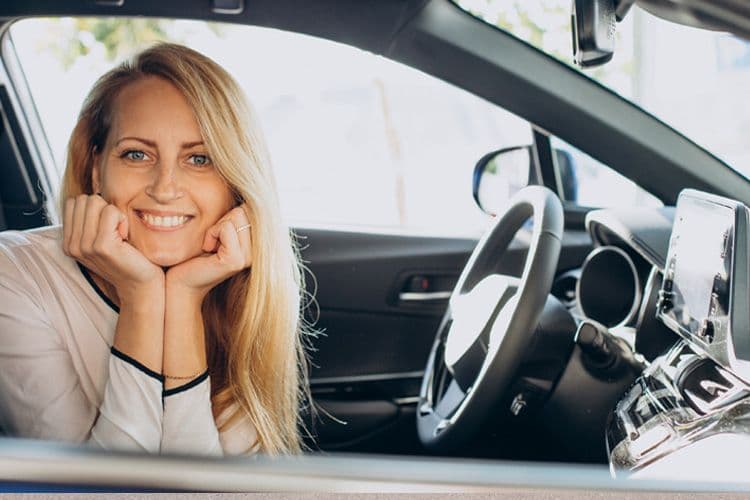Ποιος Τρόπος Οδήγησης Βοηθά στην Εξοικονόμηση Καυσίμου;